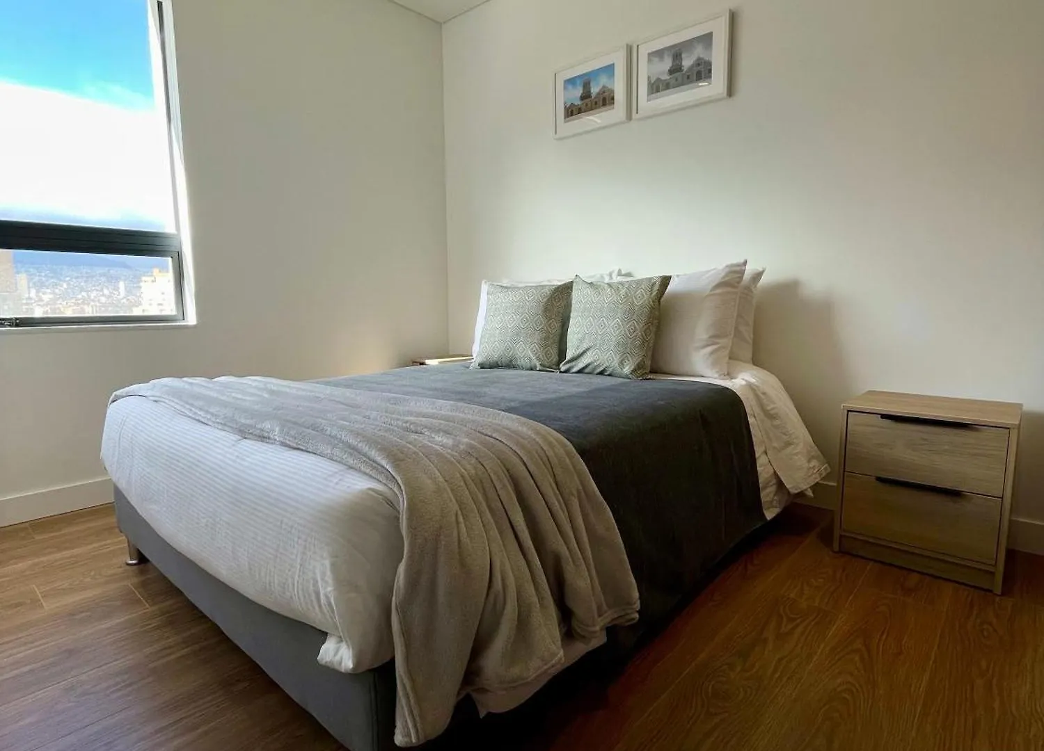 Spaceful Apartment Near Corferias Mountain View 3 Hab- 804A Bogotá Kolumbie
