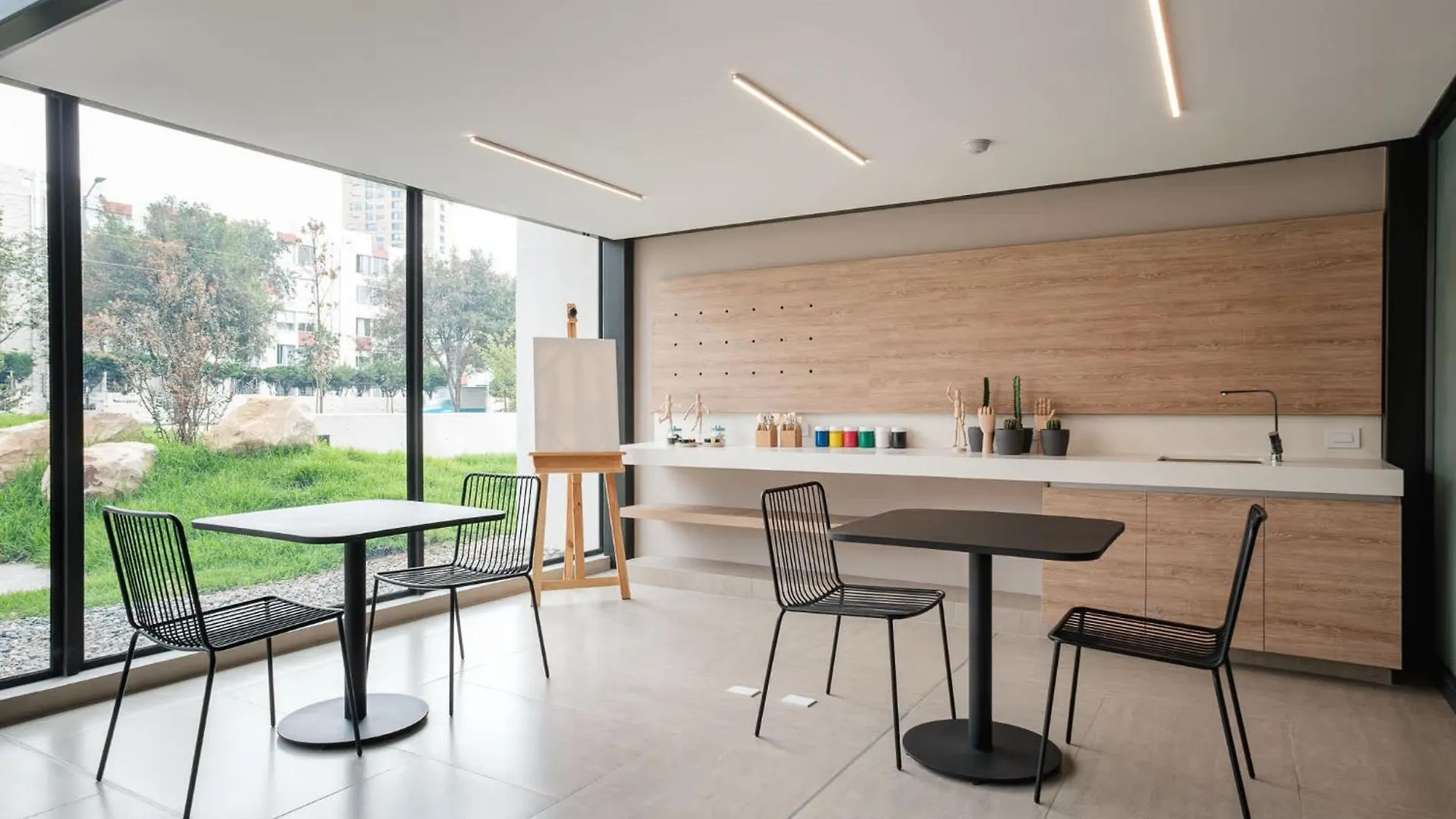 Spaceful Apartment Near Corferias Mountain View 3 Hab- 804A Bogotá