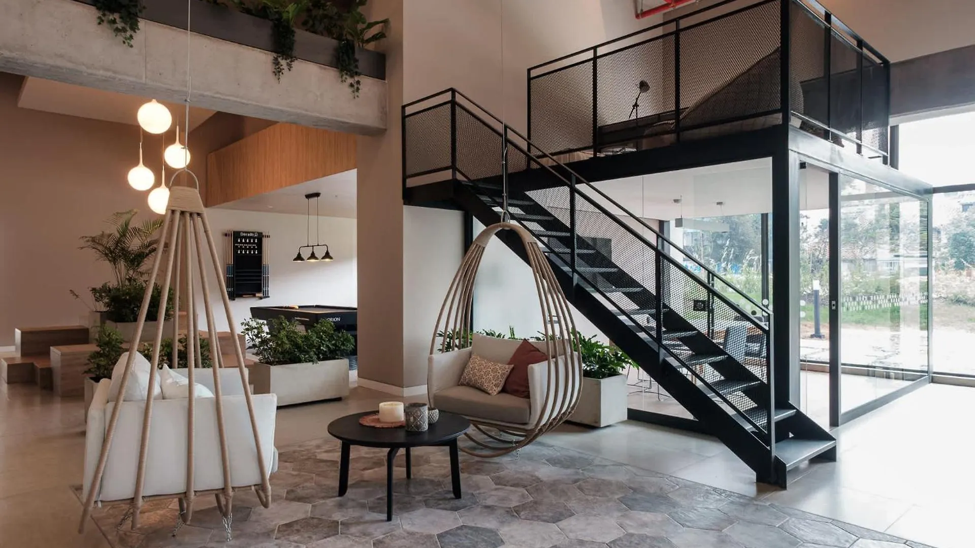 Spaceful Apartment Near Corferias Mountain View 3 Hab- 804A Bogotá
